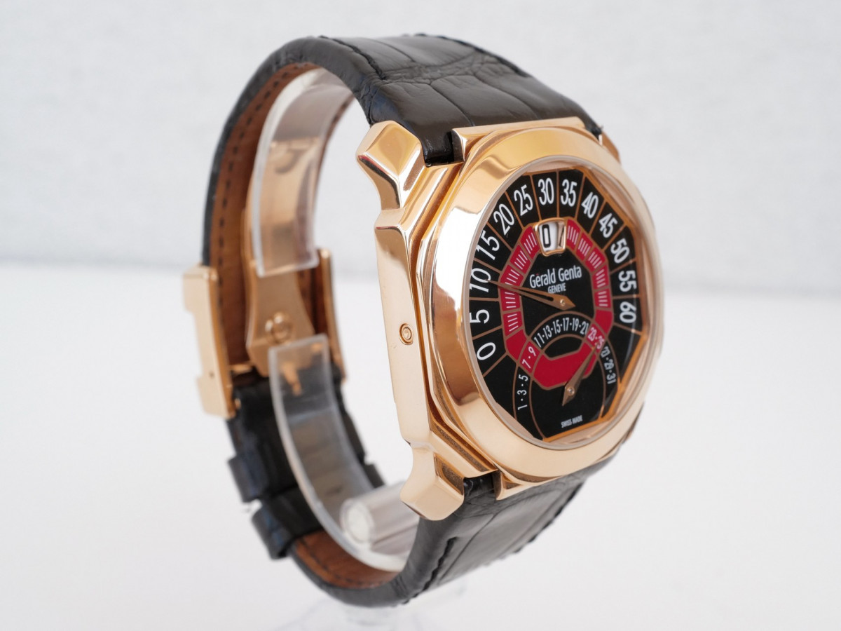 Швейцарський годинник Gerald Genta Octo Biretro Jumping Hour 18K Rose Gold