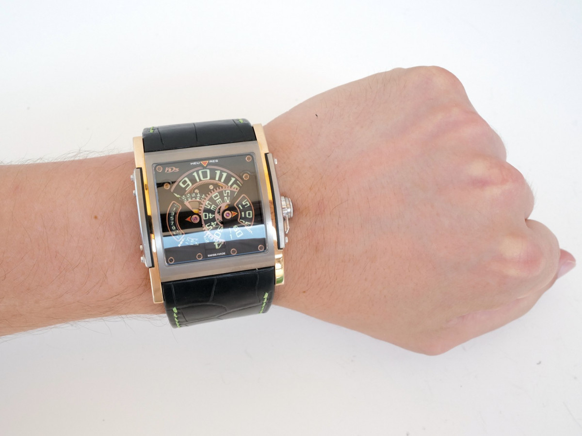 Швейцарские часы HD3 Complication 18K Rose Gold Titanium Limited Edition