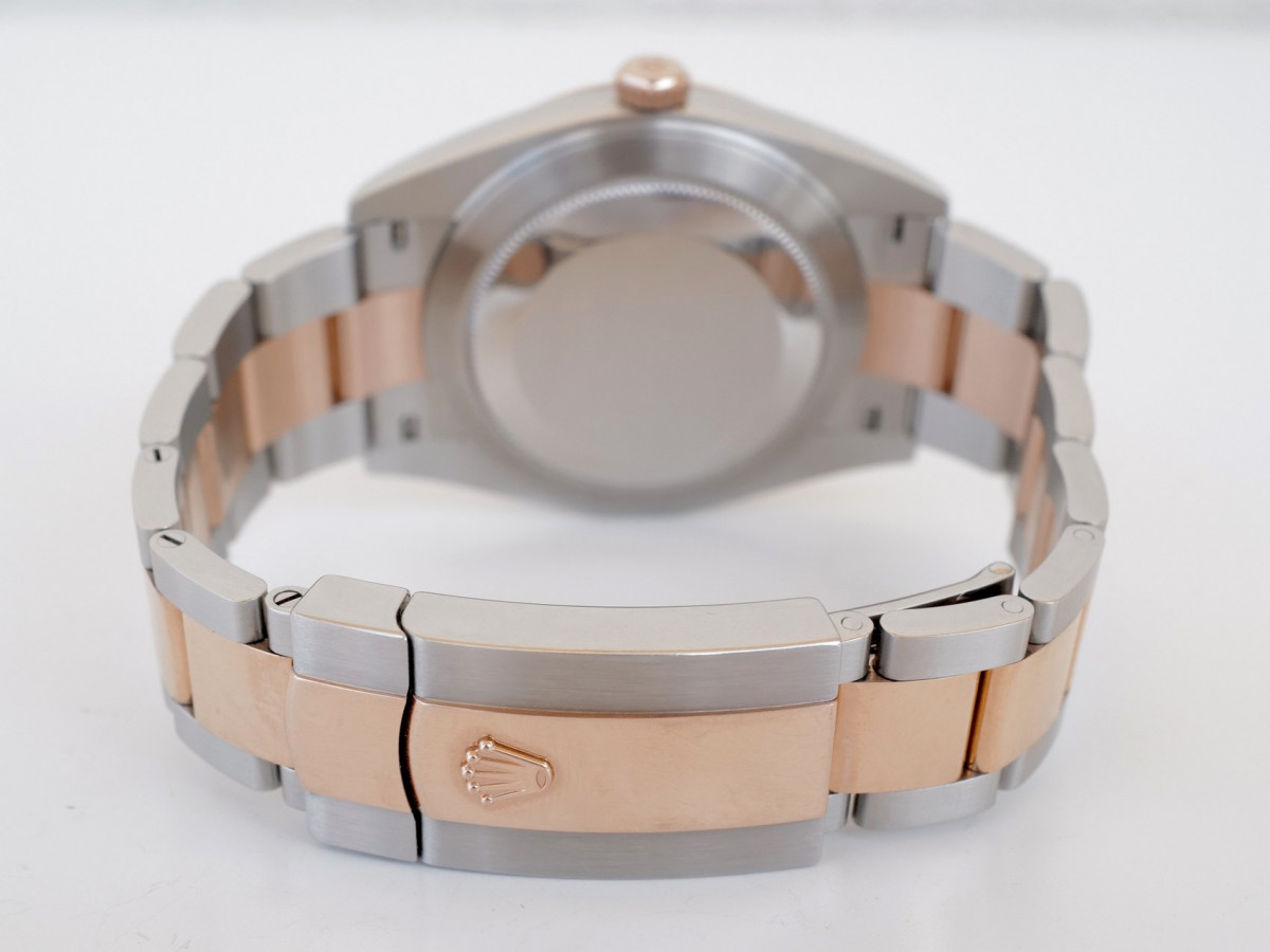 Швейцарський годинник Rolex Datejust 41 Oyster Steel 18K Rose Gold Chocolate Dial