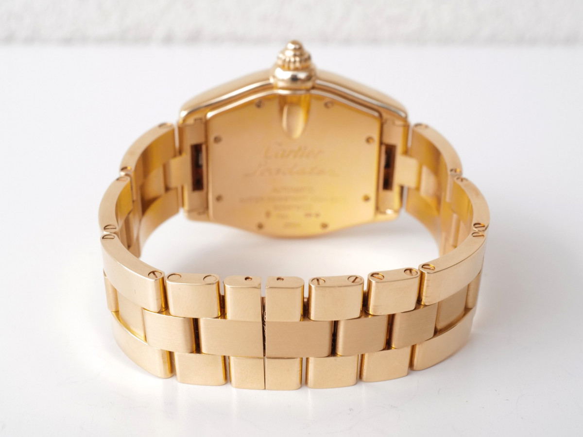Швейцарские часы Cartier Roadster Tonneau Large 18K Yellow Gold Automatic