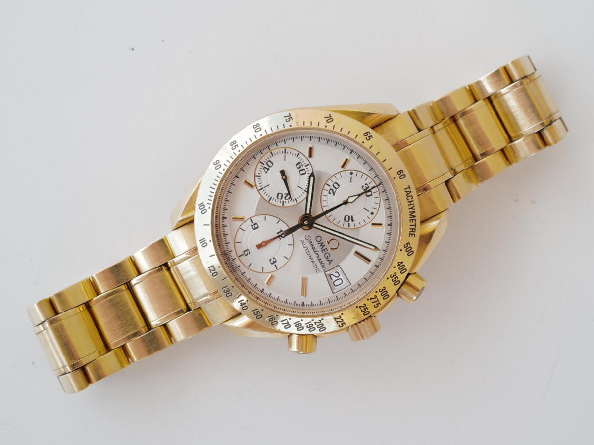 Швейцарские часы Omega Speedmaster Date 18K Yellow Gold Automatic Chronograph
