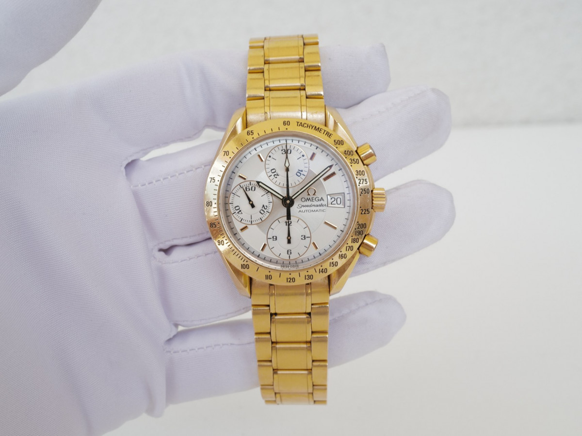 Швейцарские часы Omega Speedmaster Date 18K Yellow Gold Automatic Chronograph