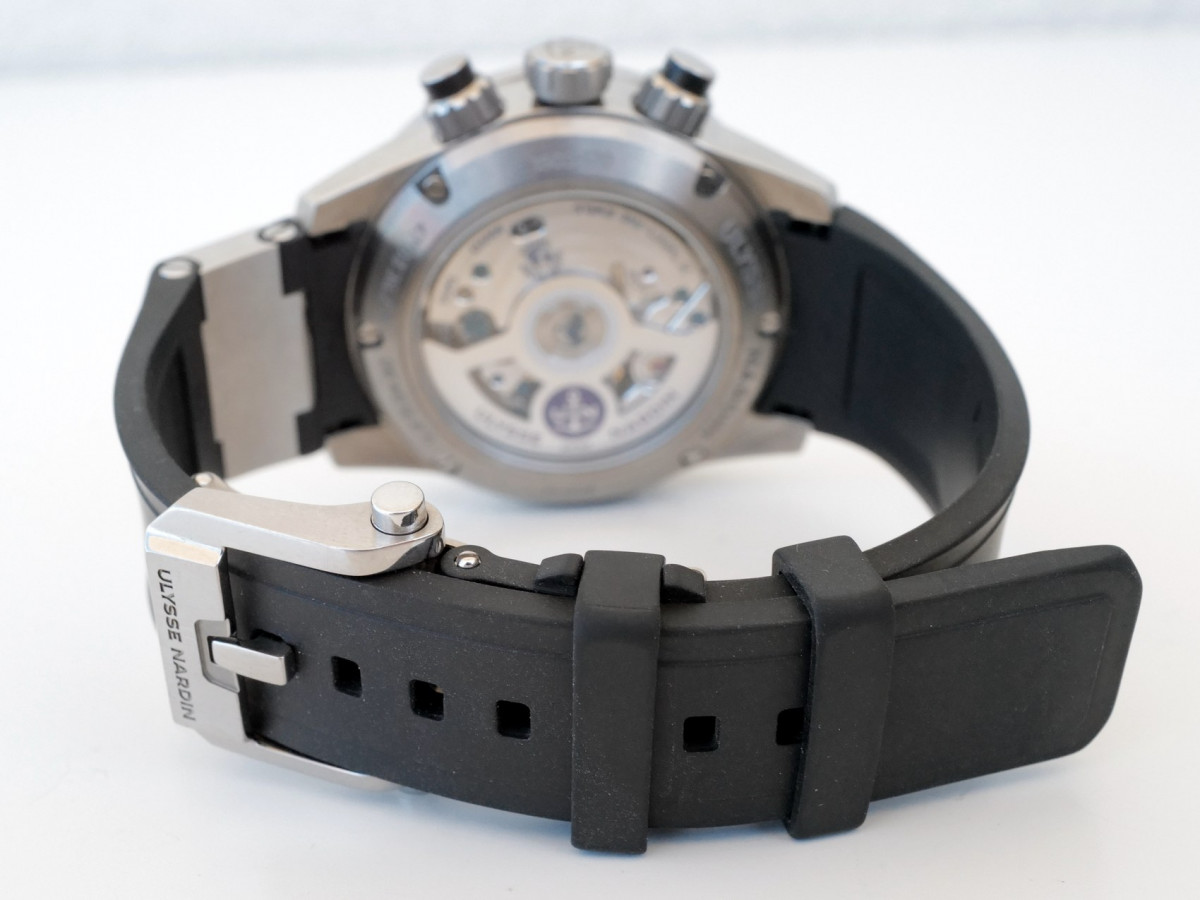 Швейцарские часы Ulysse Nardin Diver Titanium Chronograph 44 mm