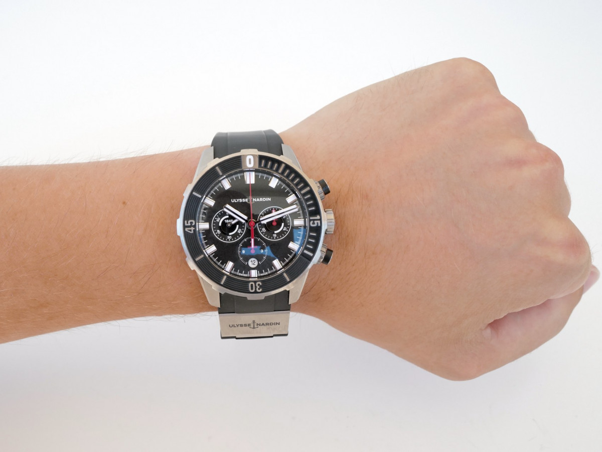 Швейцарские часы Ulysse Nardin Diver Titanium Chronograph 44 mm