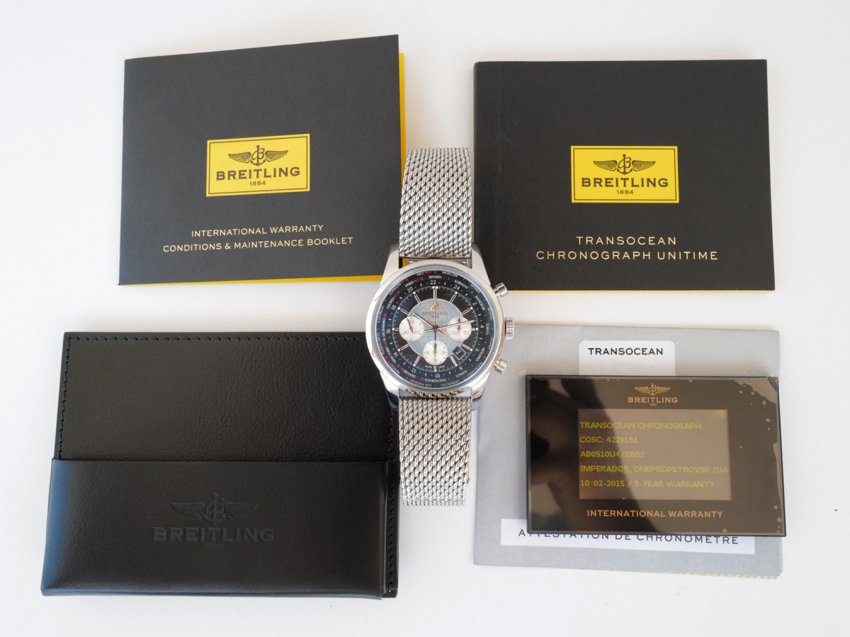 Швейцарський годинник Breitling Transocean Chronograph Unitime World Time