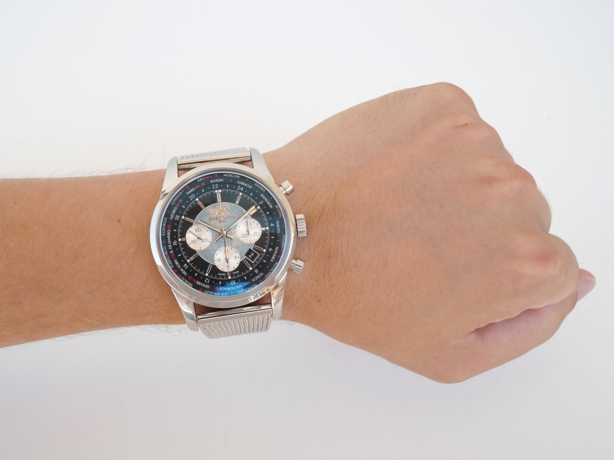 Швейцарський годинник Breitling Transocean Chronograph Unitime World Time