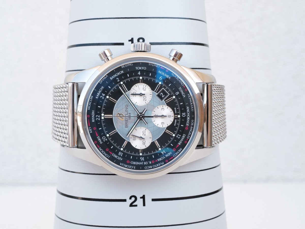 Швейцарський годинник Breitling Transocean Chronograph Unitime World Time