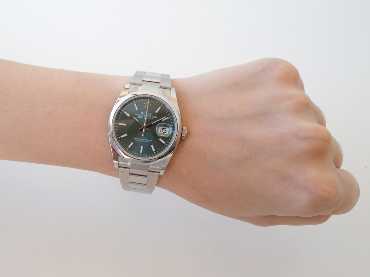 Швейцарський годинник Rolex Datejust 36mm Oyster Steel Mint Green Dial