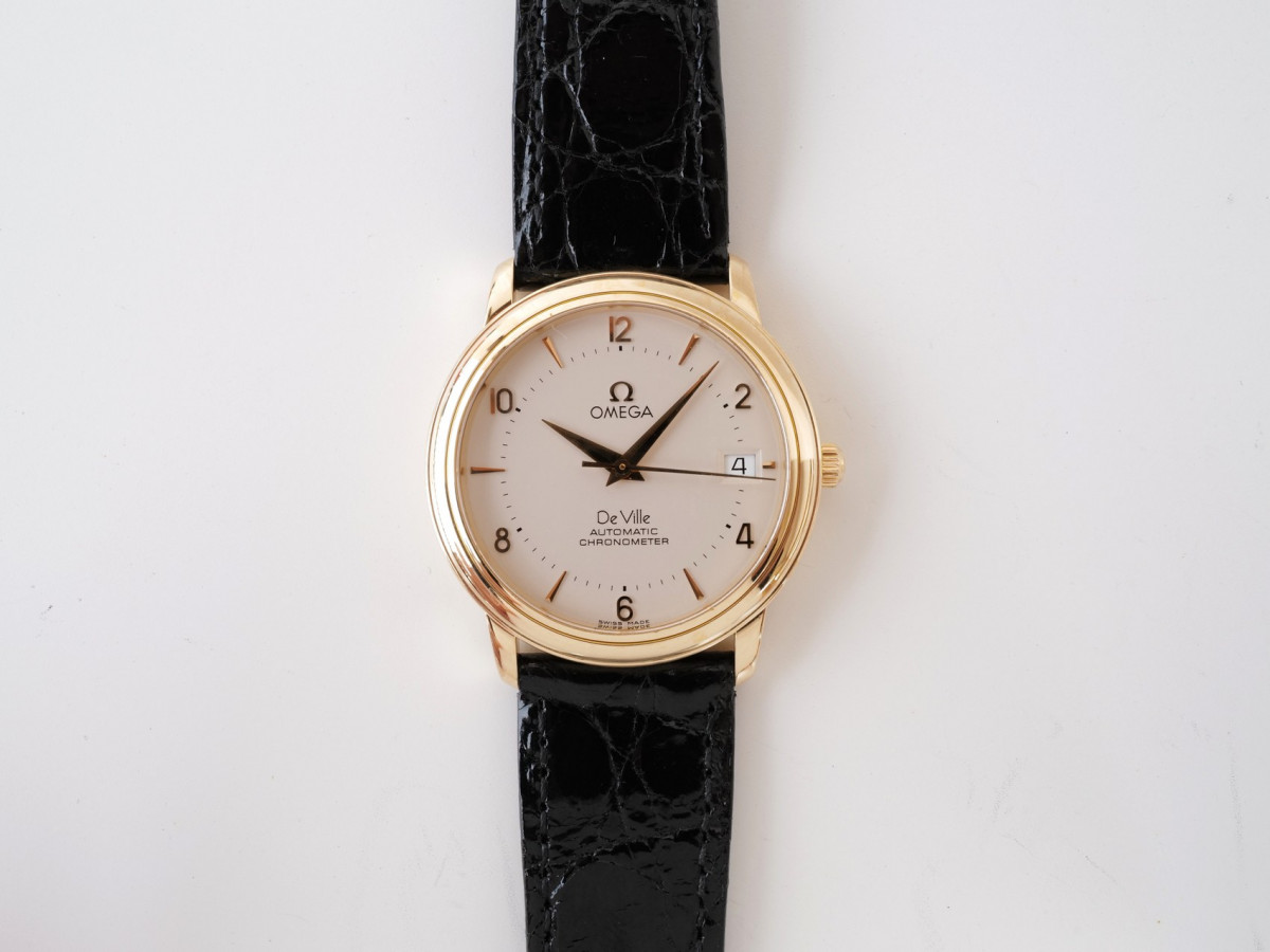 Швейцарские часы Omega De Ville Prestige 18K Yellow Gold Automatic