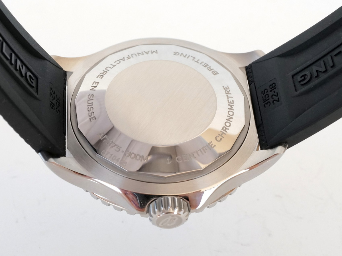 Швейцарський годинник Breitling Superocean Automatic 42