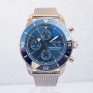 Швейцарський годинник Breitling Superocean Heritage II Chronograph Blue Dial