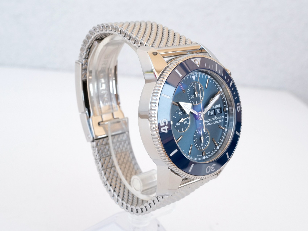 Swiss watch Breitling Superocean Heritage II Chronograph Blue Dial
