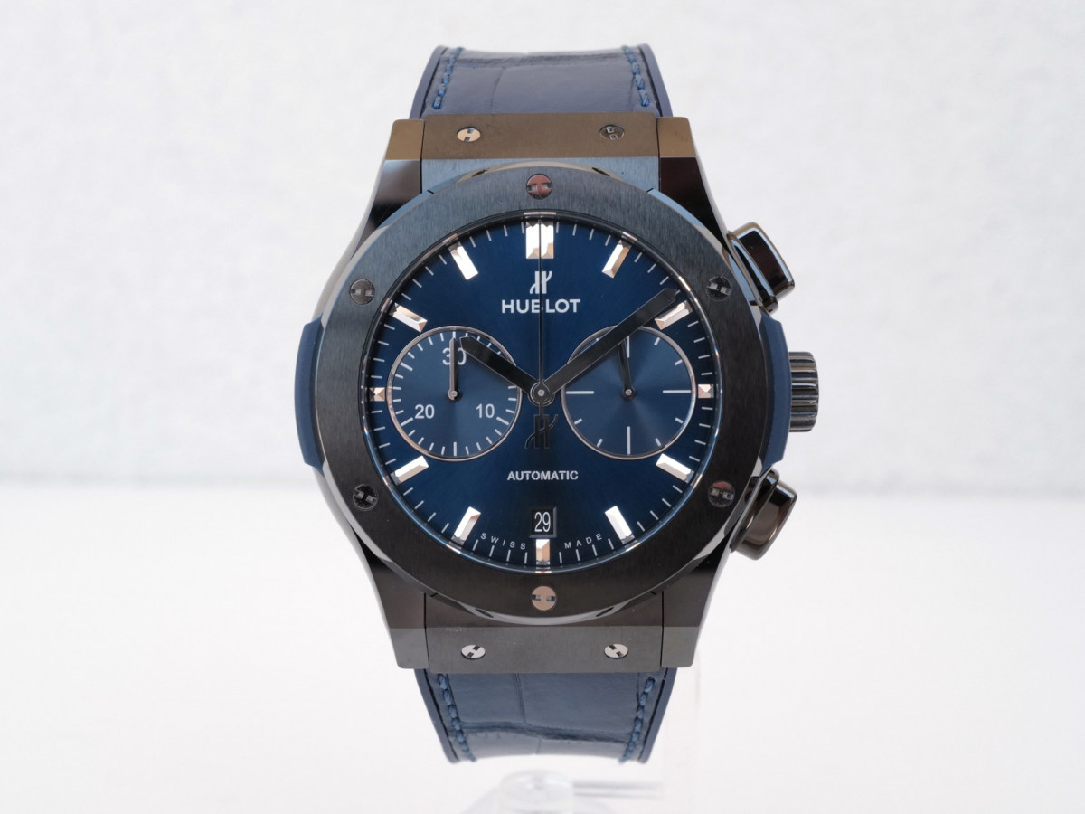 Швейцарские часы Hublot Classic Fusion Chronograph Ceramic Blue 45mm