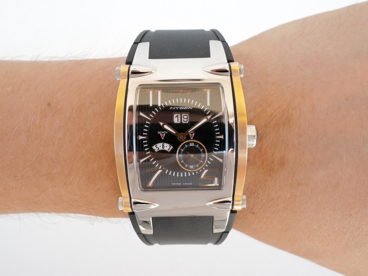 Швейцарський годинник Jorg Hysek V-King Annual Calendar 18k Rose Gold Steel