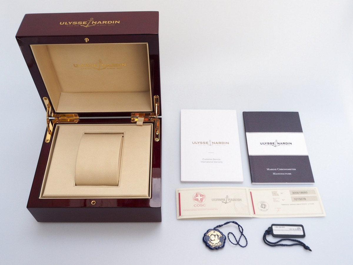 Швейцарские часы Ulysse Nardin Marine Chronometer Manufacture Blue Dial Rubber