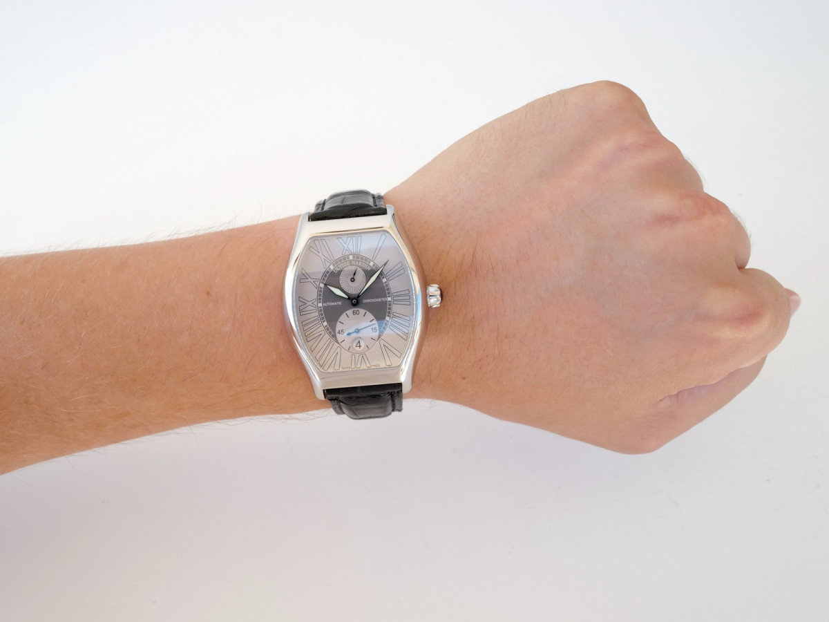 Швейцарские часы Ulysse Nardin Michelangelo Gigante Power Reserve