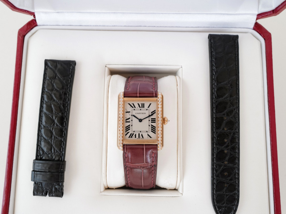 Швейцарские часы Cartier Tank Solo 18K Rose Gold Quartz 