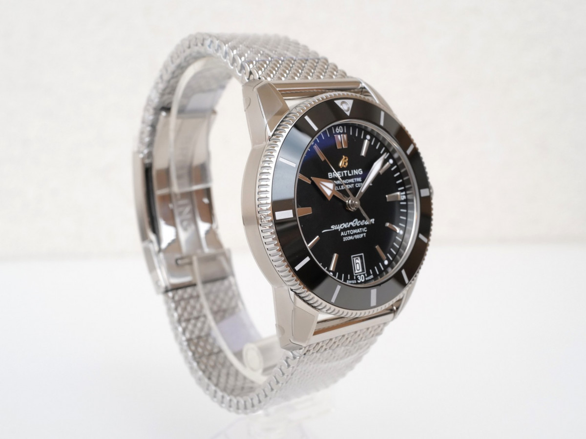 Швейцарський годинник Breitling Superocean Heritage B20 Automatic 42 Black Dial Steel Bracelet