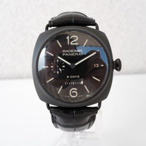 Швейцарський годинник Panerai Radiomir 8 Days Black Ceramic Manual Wind