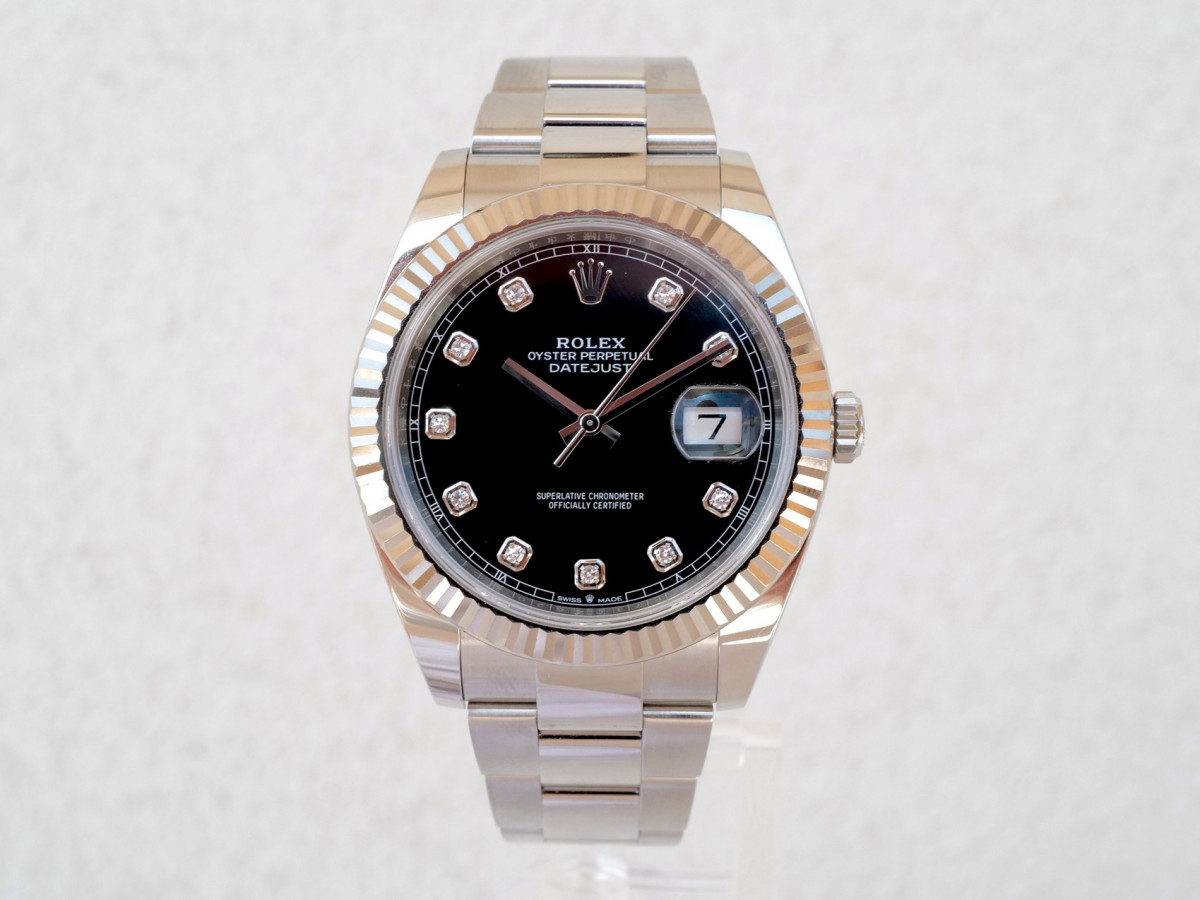 Швейцарський годинник Rolex Datejust 41 Oyster Black Diamond Dial