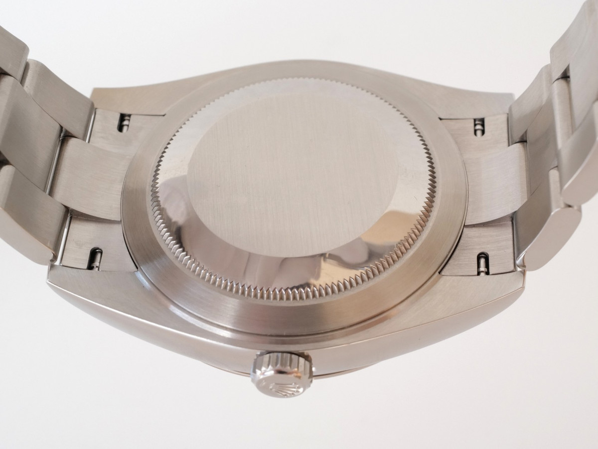 Швейцарський годинник Rolex Datejust 41 Oyster Black Diamond Dial