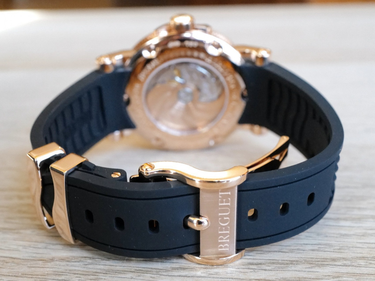 Швейцарський годинник Breguet Marine Big Date 18K Rose Gold