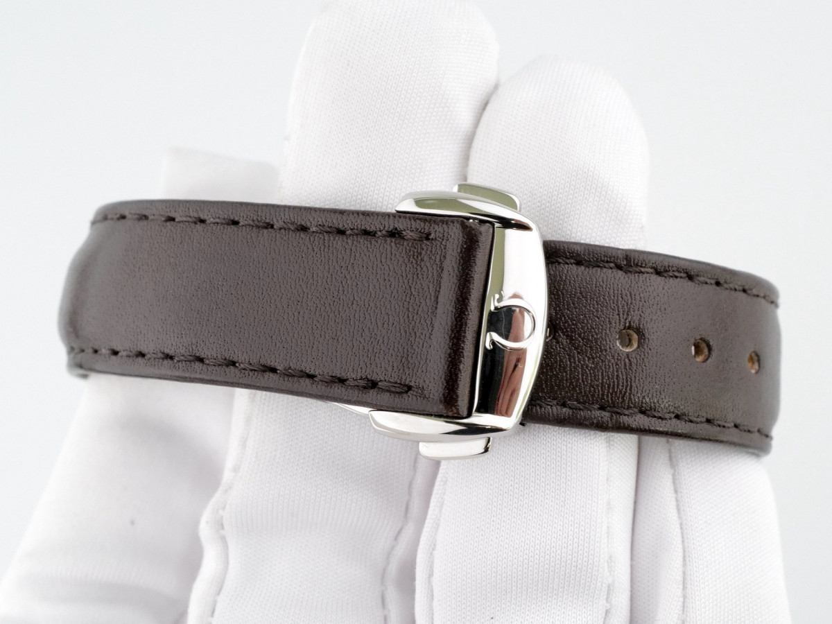 Швейцарские часы Omega De Ville Co-Axial Chronograph Diamonds