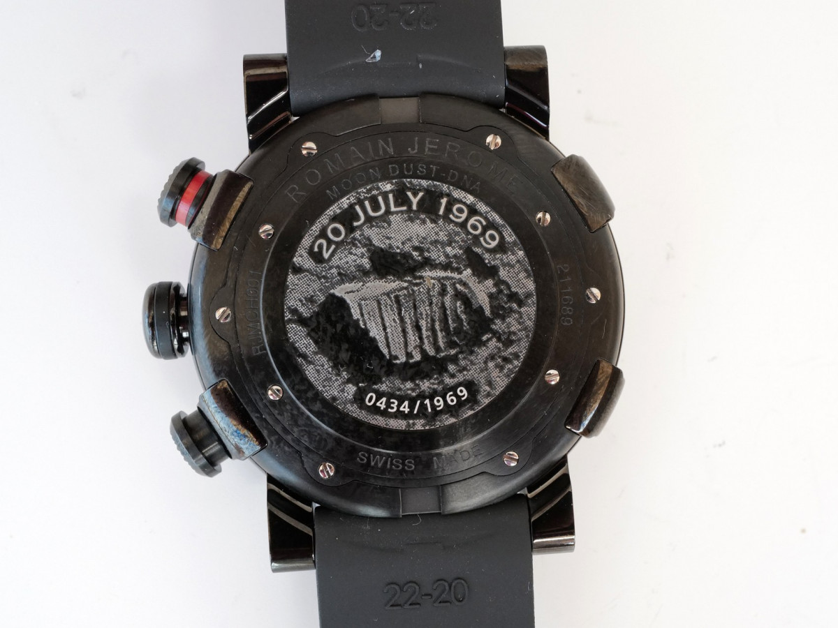 Швейцарские часы Romain Jerome Moon-DNA Moon Dust Chronograph Limited Edition
