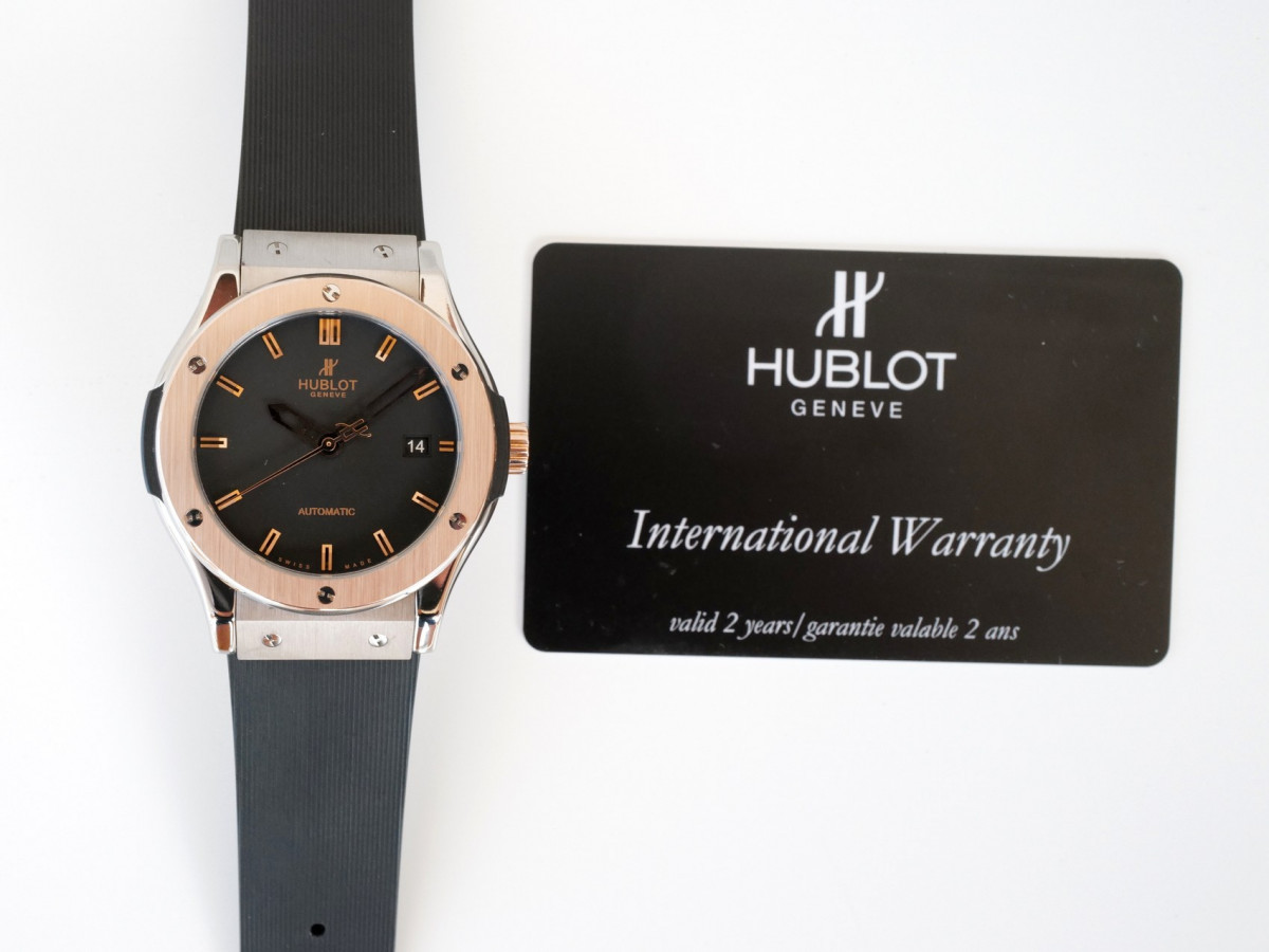 Швейцарський годинник Hublot Classic Fusion 42 Titanium Gold Automatic