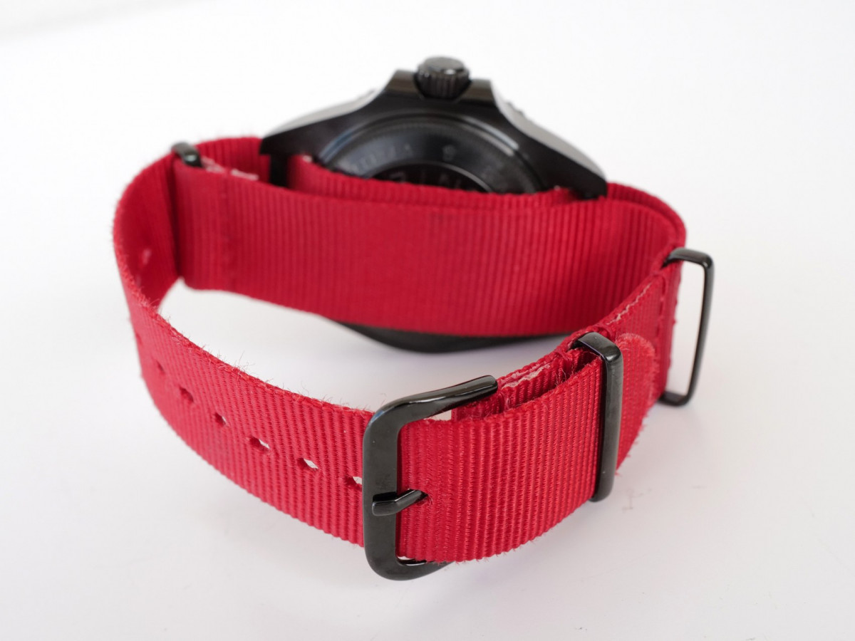 Швейцарские часы Rolex Deepsea 44 Pro Hunter Single Red Military Limited Edition of 100