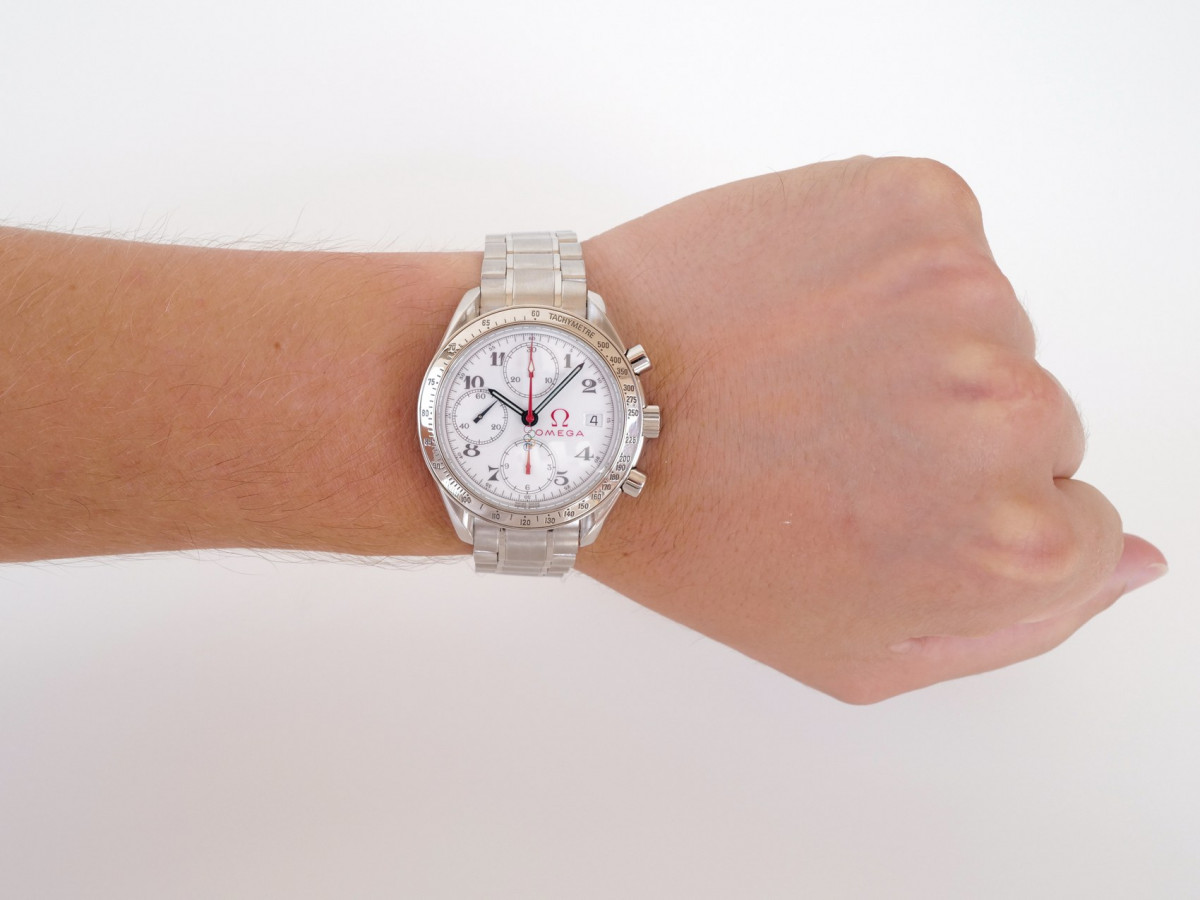 Швейцарський годинник Omega Speedmaster Olympic Edition Automatic Chronograph 39
