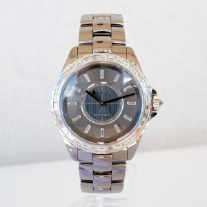 Швейцарские часы Chanel J12 Editions Exclusives Chromatic Titanium Ceramic Baguette Diamond Bezel Dial Automatic