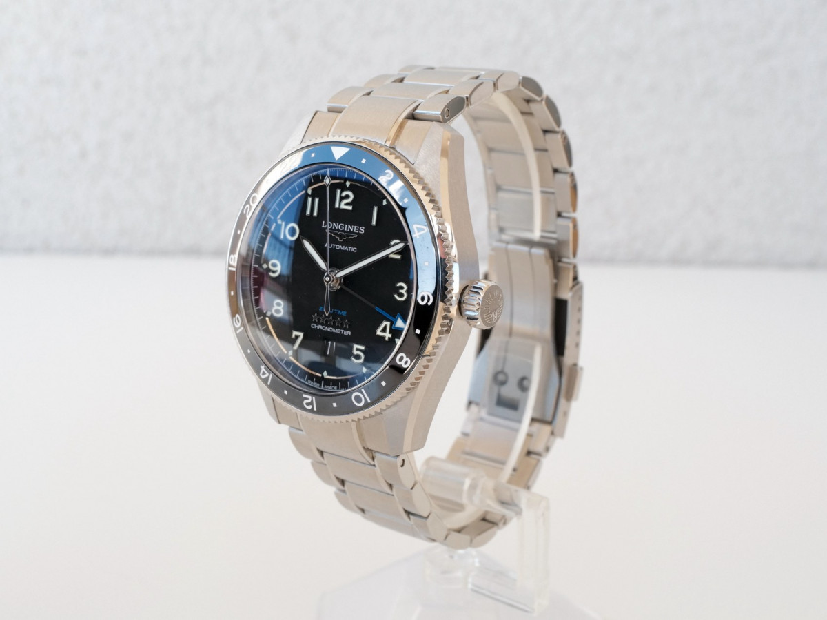 Швейцарський годинник Longines Spirit Automatic Zulu Time Black Dial