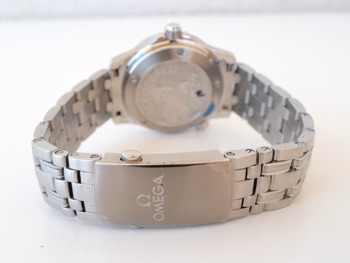 Швейцарские часы Omega Seamaster Diver 300M Automatic 36 Blue Dial