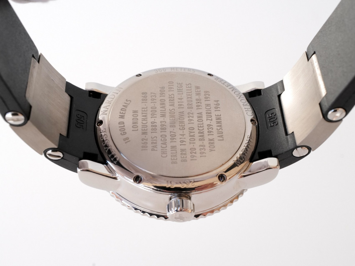 Швейцарские часы Ulysse Nardin Maxi Marine Diver 40