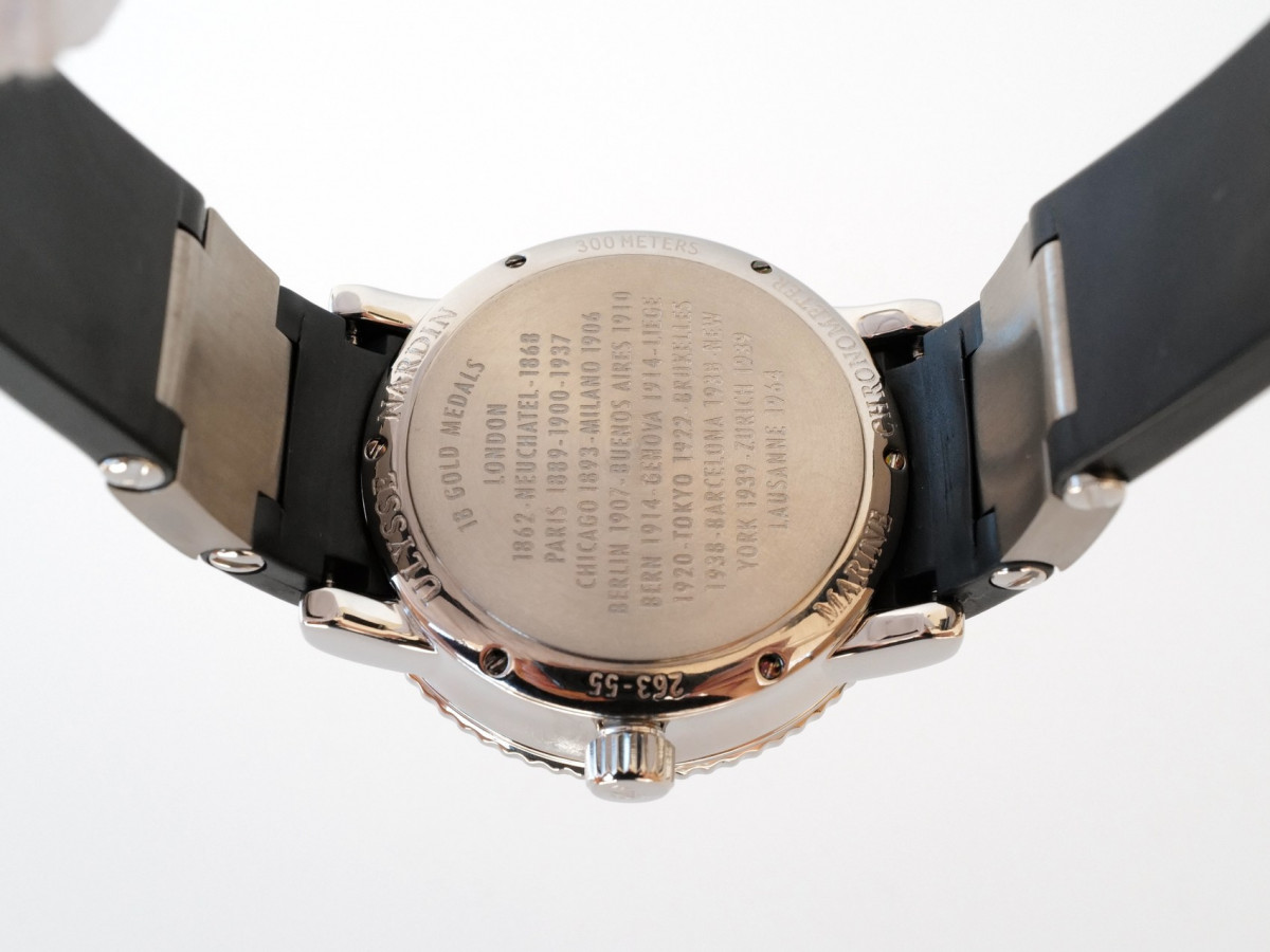 Швейцарские часы Ulysse Nardin Maxi Marine Diver 40