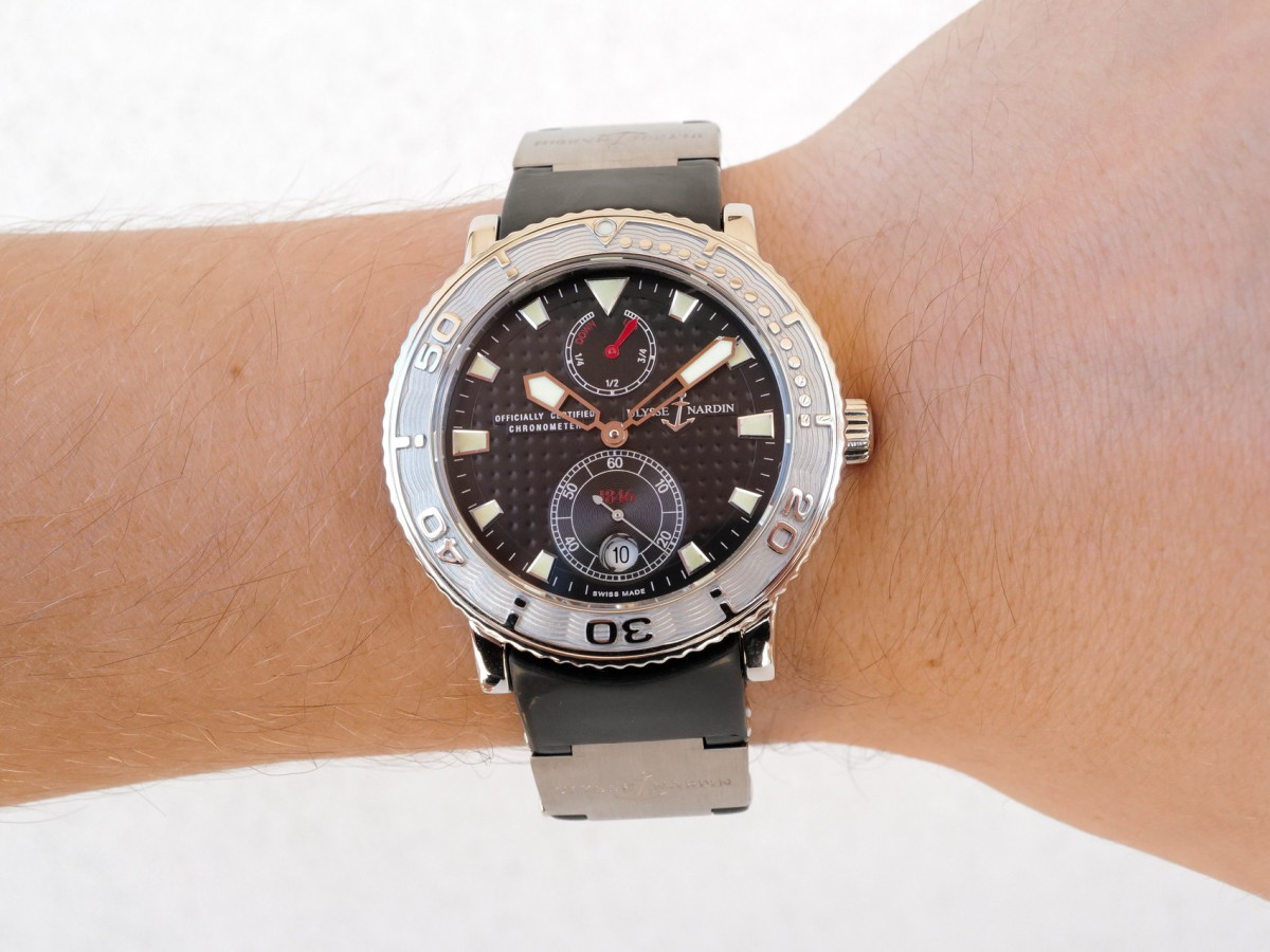 Швейцарские часы Ulysse Nardin Maxi Marine Diver 40