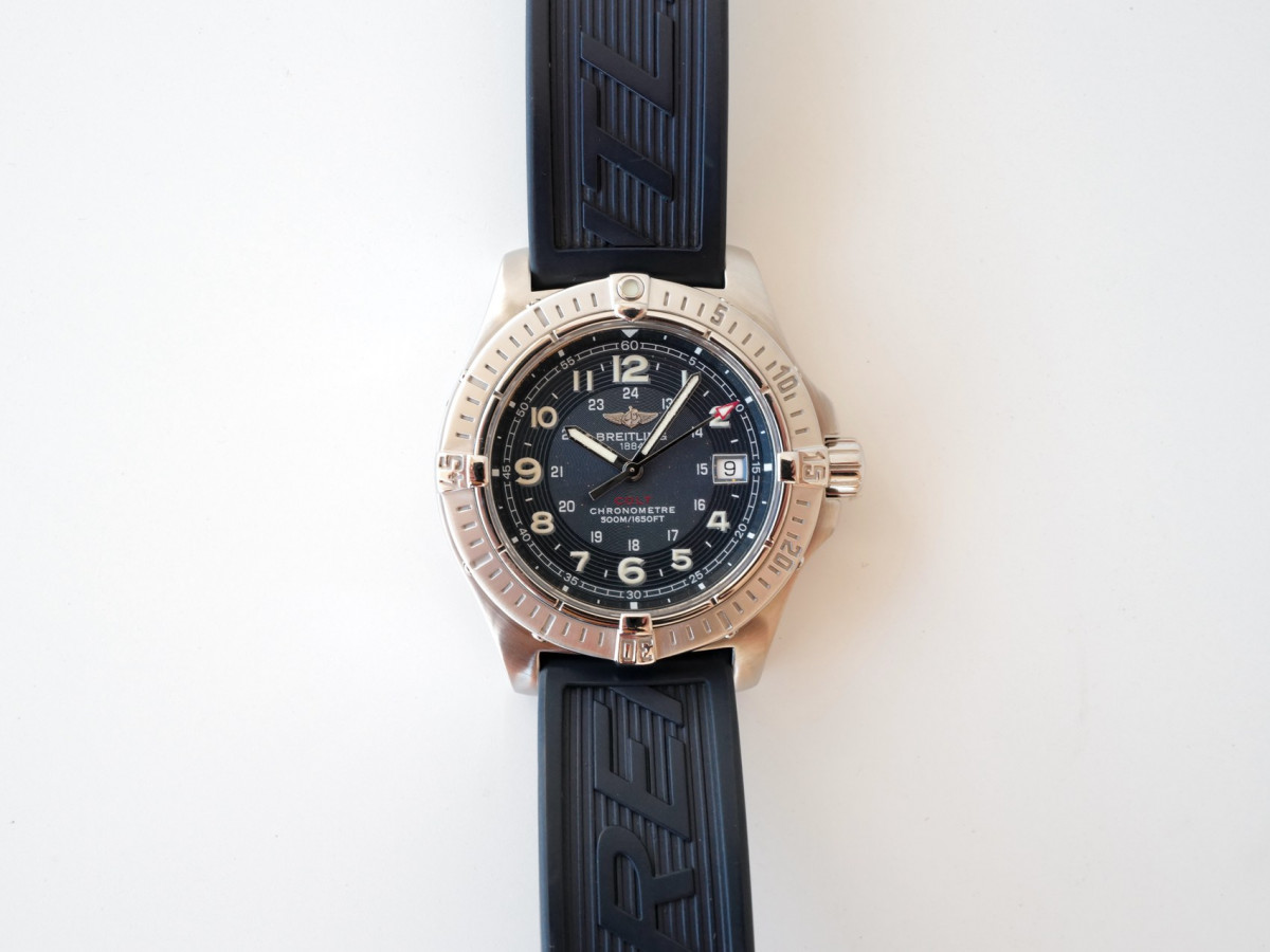 Швейцарський годинник Breitling Colt 41 Quartz Blue Dial