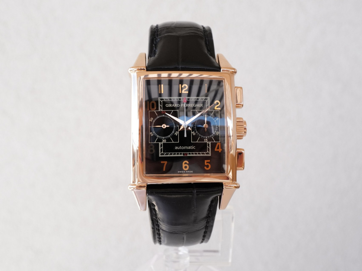 Швейцарський годинник Girard Perregaux Vintage 1945 Chronograph 18K Rose Gold Black Dial