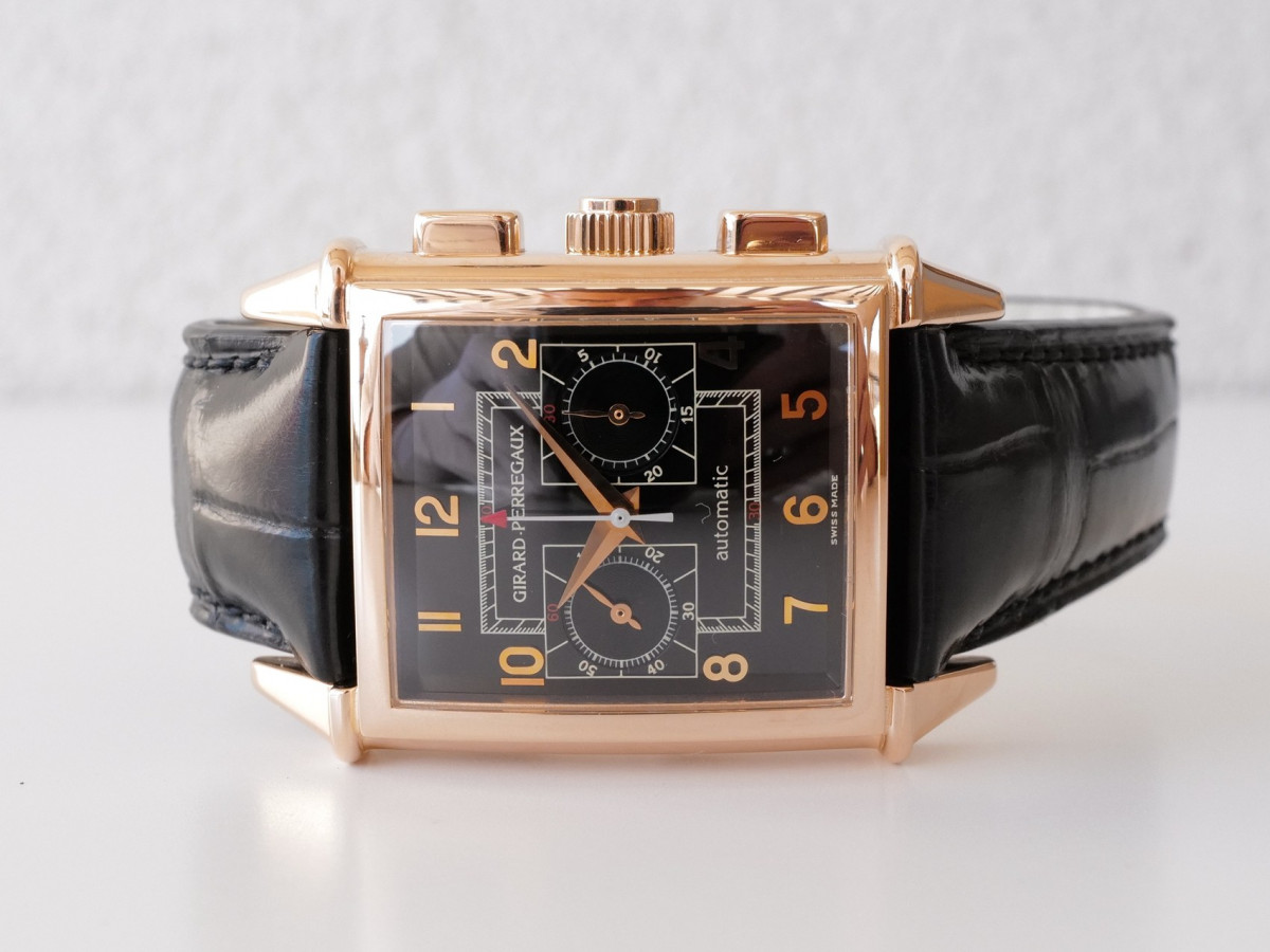 Швейцарський годинник Girard Perregaux Vintage 1945 Chronograph 18K Rose Gold Black Dial