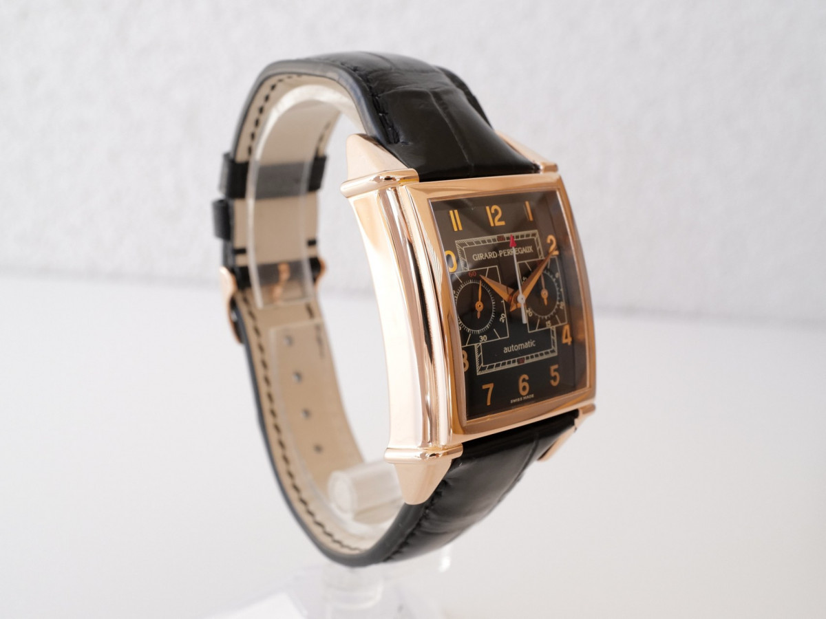 Швейцарський годинник Girard Perregaux Vintage 1945 Chronograph 18K Rose Gold Black Dial