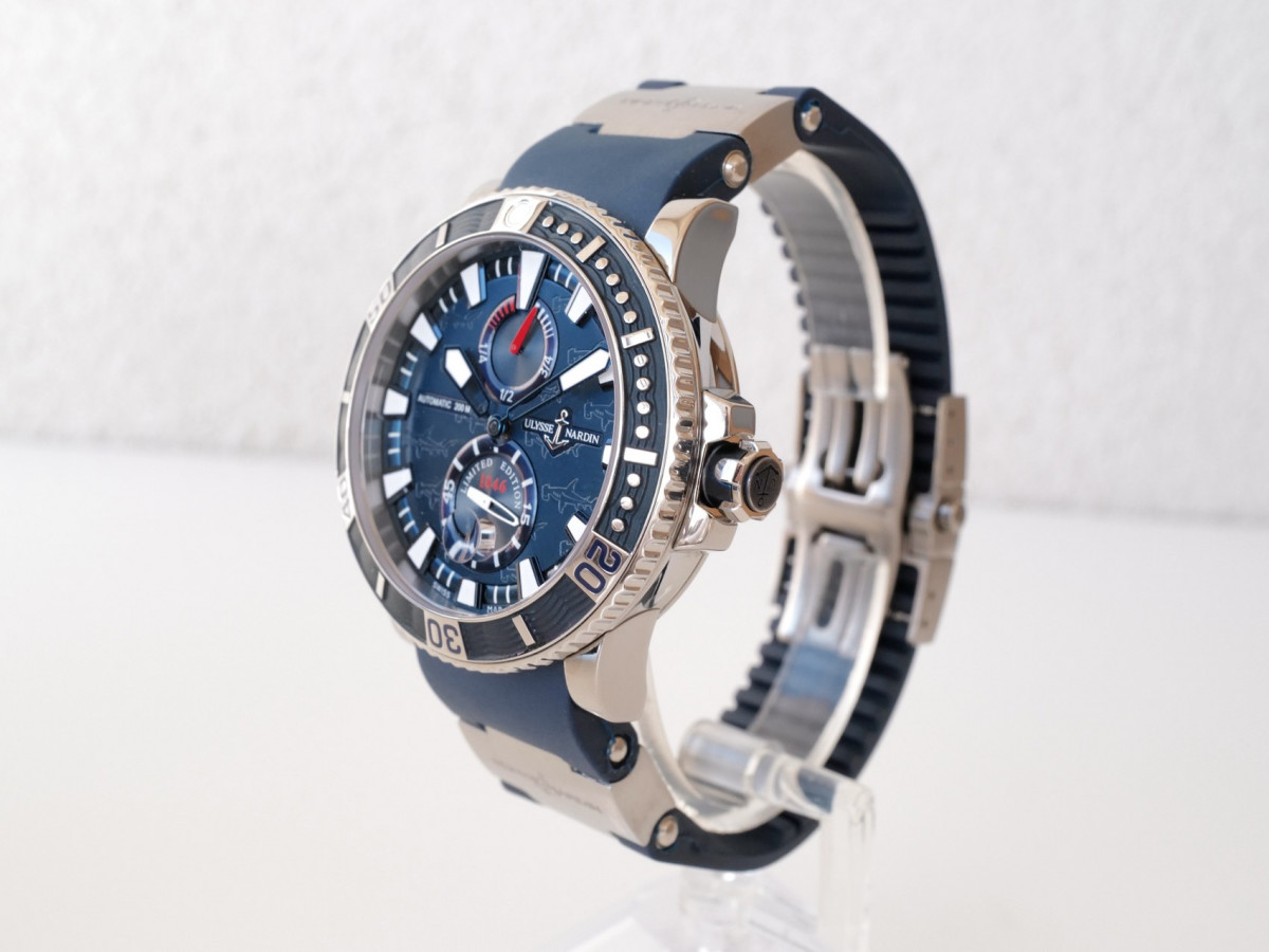 Швейцарские часы Ulysse Nardin Maxi Marine Titanium Diver Hammerhead Shark Limited Edition