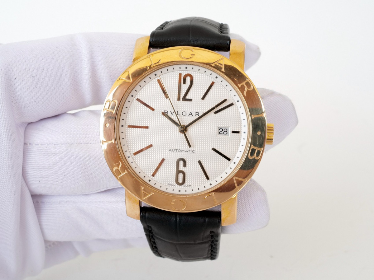 Швейцарський годинник Bulgari Diagono XL 18K Yellow Gold White Dial 42