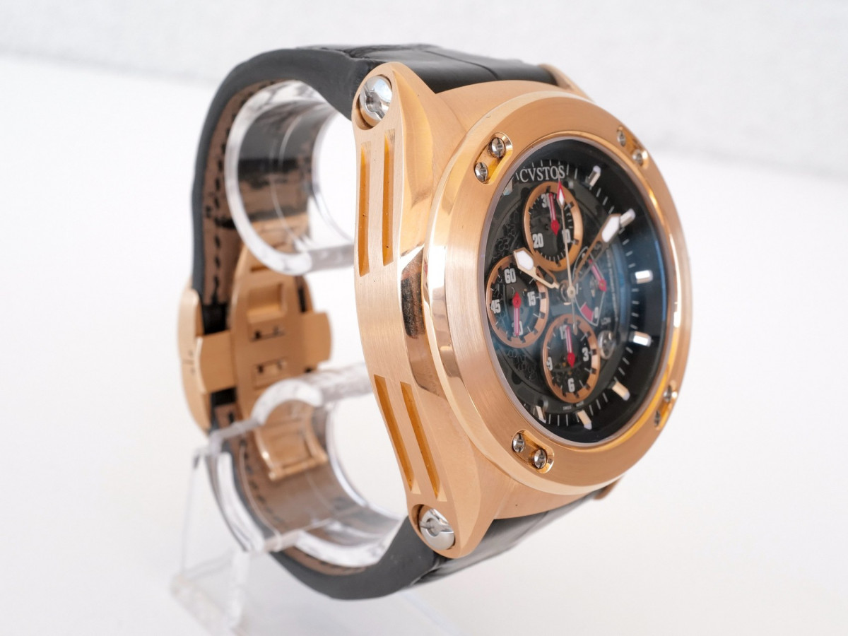 Швейцарские часы Cvstos Challenge-R 50 18K Rose Gold Chronograph