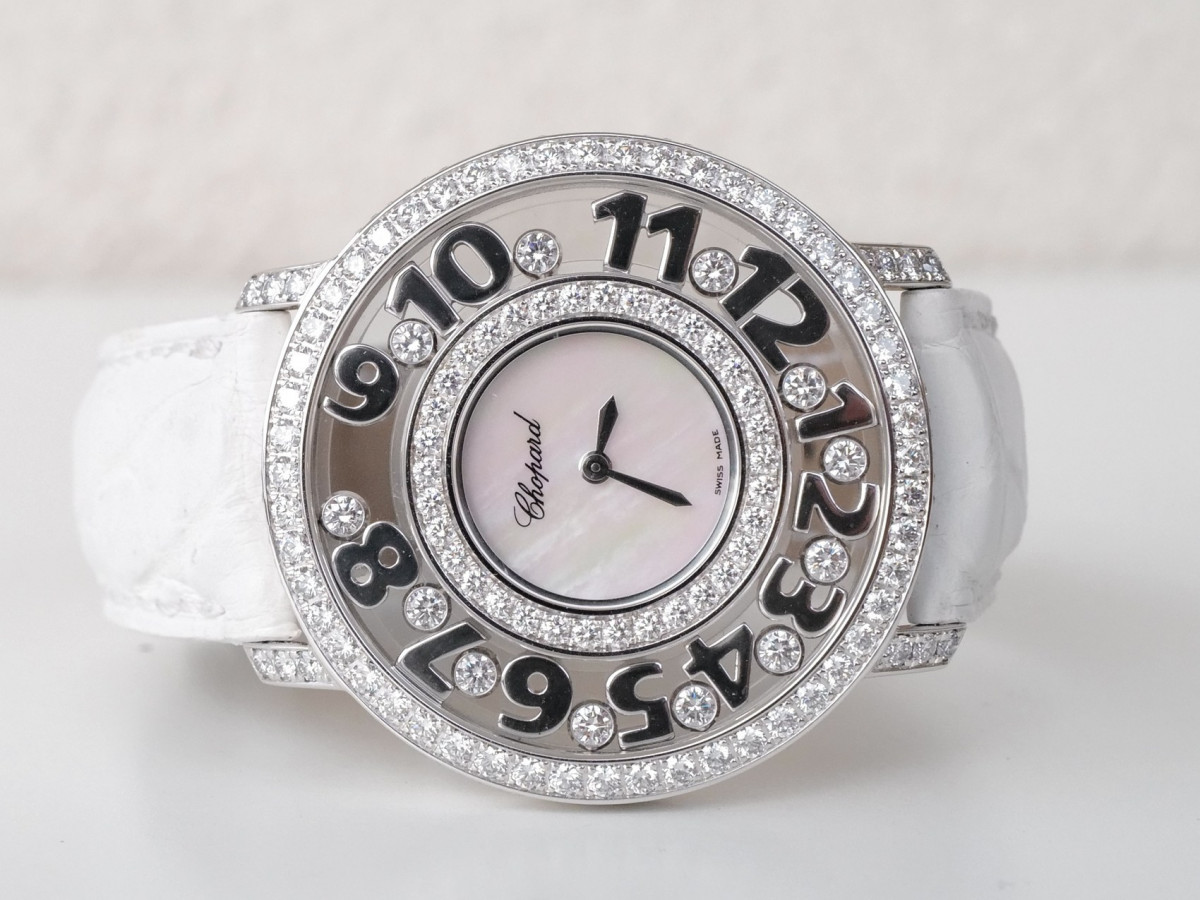Швейцарський годинник Chopard Happy Diamonds Happy Time 18K White Gold 3CT Diamonds