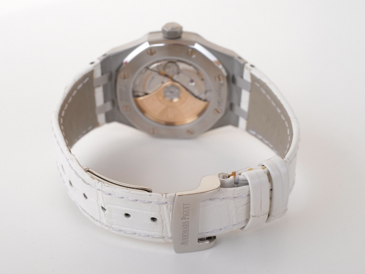 Швейцарський годинник Audemars Piguet Royal Oak 37 Diamond Bezel Automatic