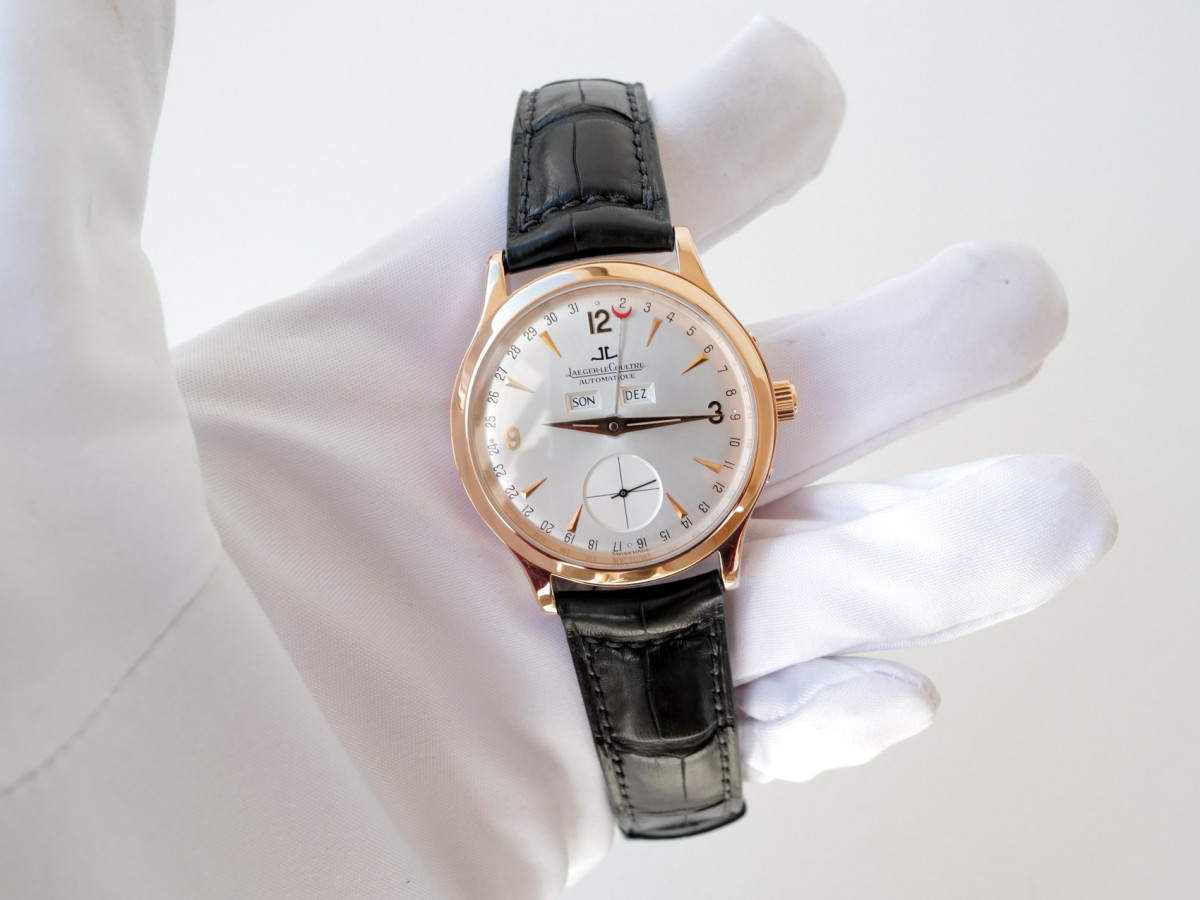 Швейцарський годинник Jaeger LeCoultre Master Control Triple Date 18K Rose Gold