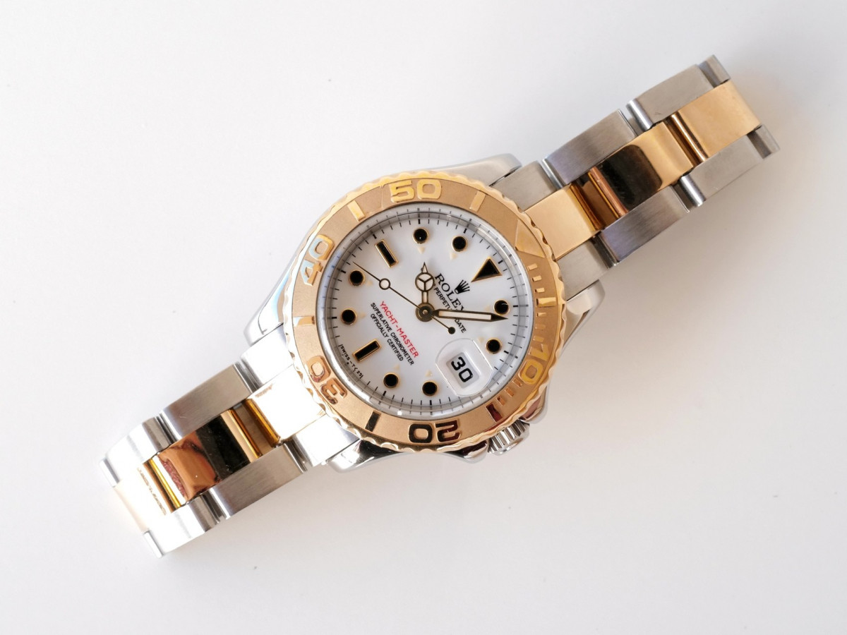 Швейцарський годинник Rolex Yacht Master Lady 29 Yellow Gold Steel White Dial