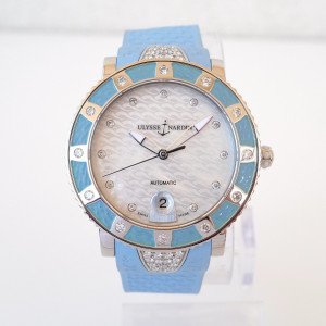 Швейцарський годинник Ulysse Nardin Lady Diver 40 Diamond MOP Dial