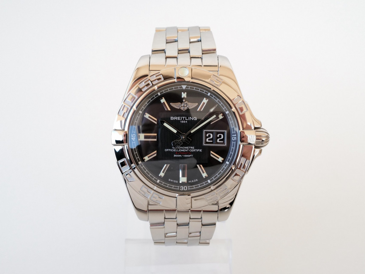 Швейцарський годинник Breitling Galactic 41 Black Dial